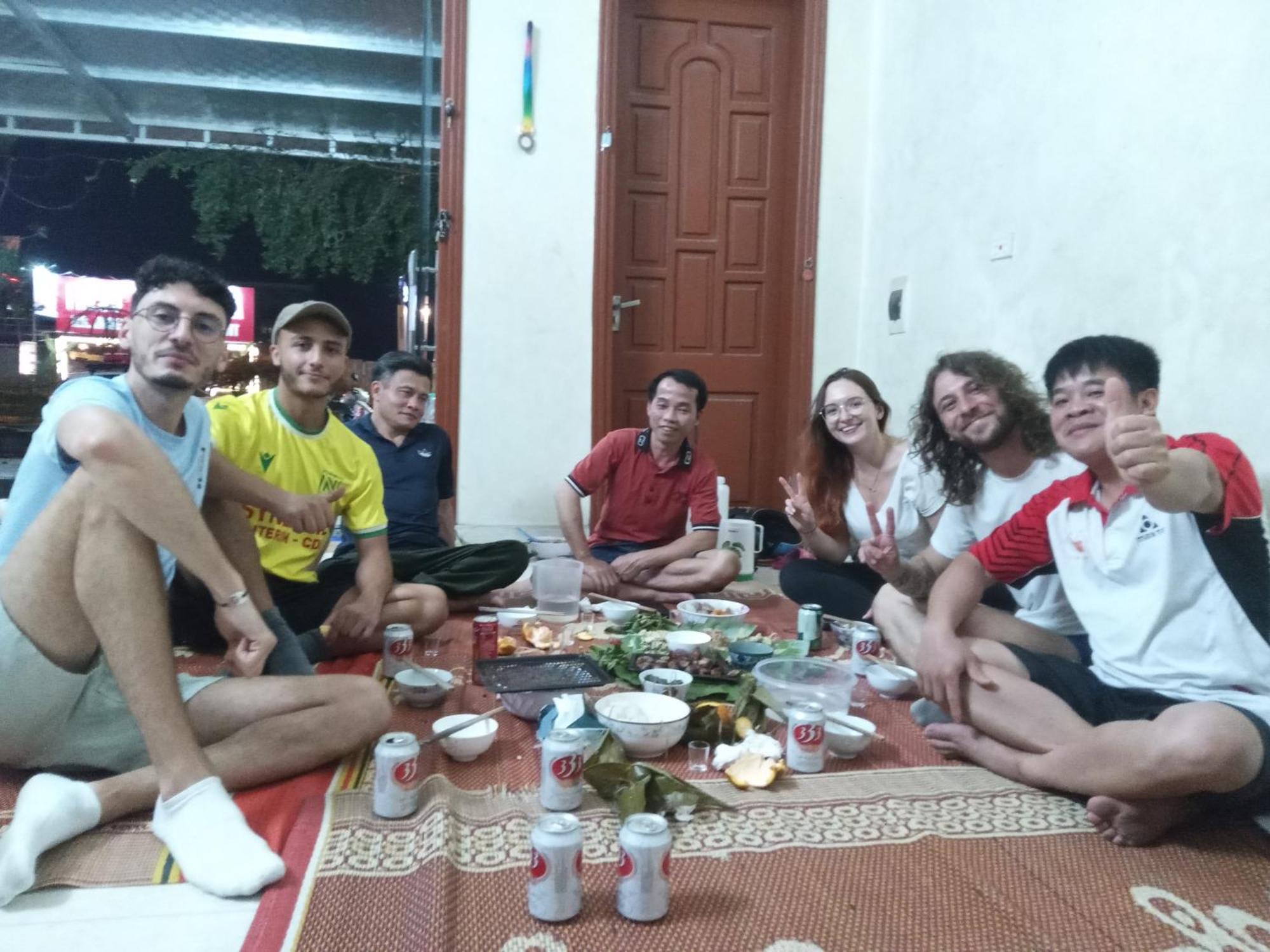Viethung Hostel-Motorbikes For Rental - Tour Lang Lap المظهر الخارجي الصورة