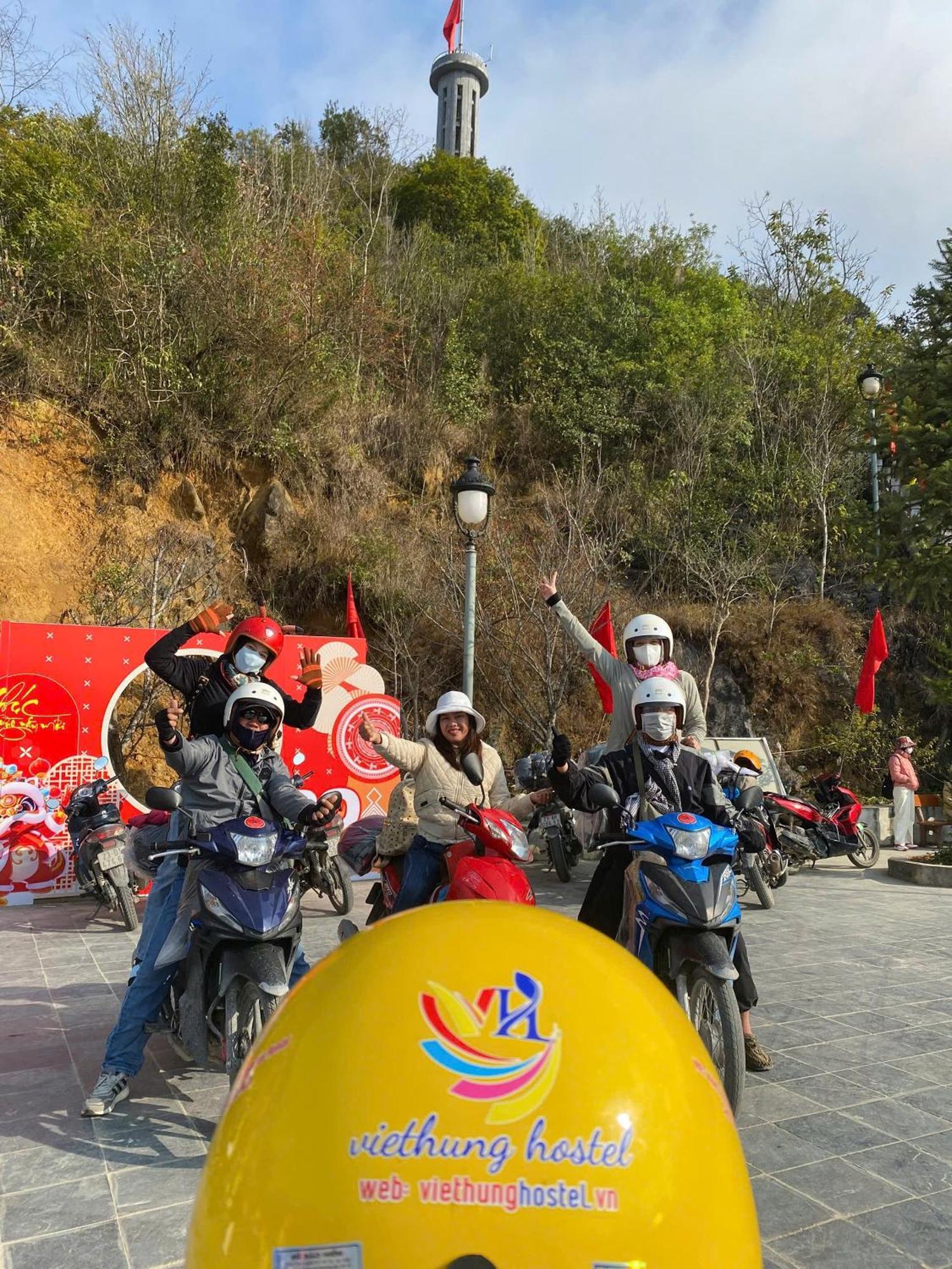 Viethung Hostel-Motorbikes For Rental - Tour Lang Lap الغرفة الصورة